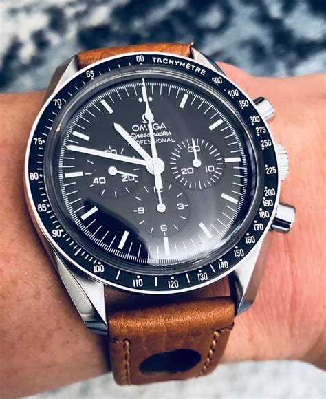 omega speedmaster proffesional